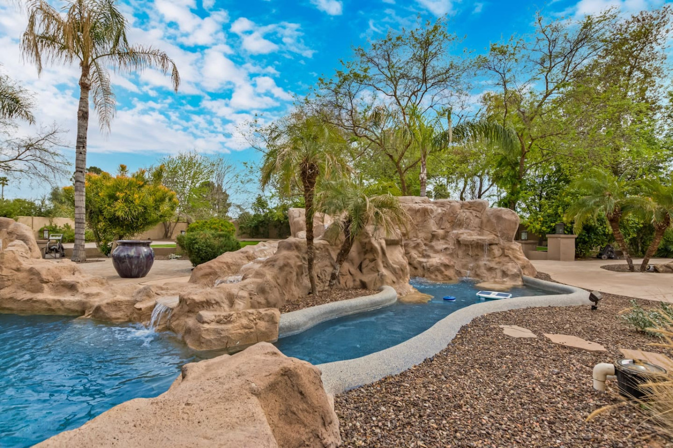 Peoria Pool House Resort